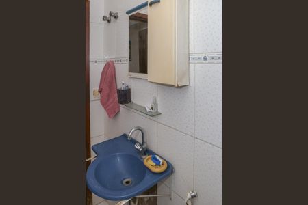 Casa à venda com 300m², 3 quartos e 6 vagas Casa à venda com 300m², 3 quartos e 6 vagasBanheiro