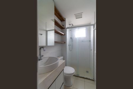 Apartamento à venda com 70m², 3 quartos e 1 vaga Apartamento à venda com 70m², 3 quartos e 1 vagaBanheiro da Suíte