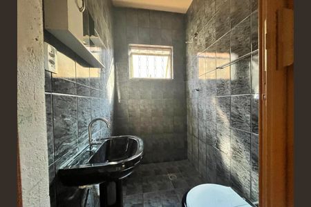 Casa para alugar com 2 quartos, 137m² em Milionários, Belo Horizonte