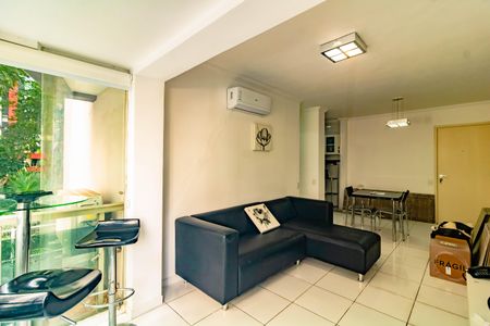 Sala de apartamento para alugar com 1 quarto, 62m² em Vila Nova Conceição, São Paulo