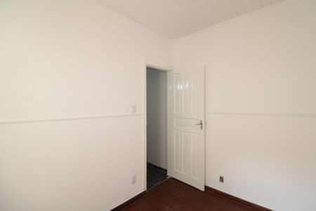 Quarto 1 de casa para alugar com 2 quartos, 80m² em Vila Baruel, São Paulo