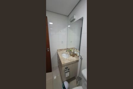 Apartamento para alugar com 117m², 3 quartos e 2 vagas Apartamento para alugar com 117m², 3 quartos e 2 vagasBanheiro da Suíte 1