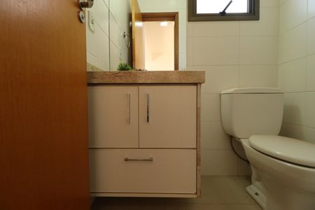 Apartamento para alugar com 216m², 4 quartos e 3 vagasLavabo