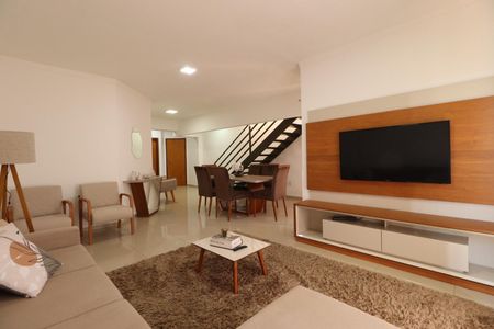 Apartamento para alugar com 216m², 4 quartos e 3 vagasSala