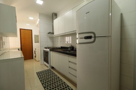 Apartamento para alugar com 216m², 4 quartos e 3 vagasCozinha