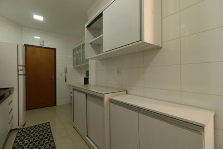 Apartamento para alugar com 216m², 4 quartos e 3 vagasCozinha
