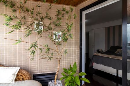 Apartamento à venda com 128m², 3 quartos e 2 vagas Apartamento à venda com 128m², 3 quartos e 2 vagasVaranda da Suíte