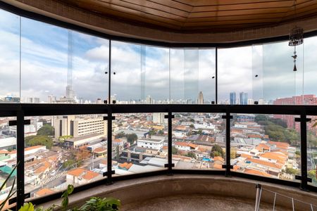 Apartamento à venda com 128m², 3 quartos e 2 vagas Apartamento à venda com 128m², 3 quartos e 2 vagasVaranda da Suíte