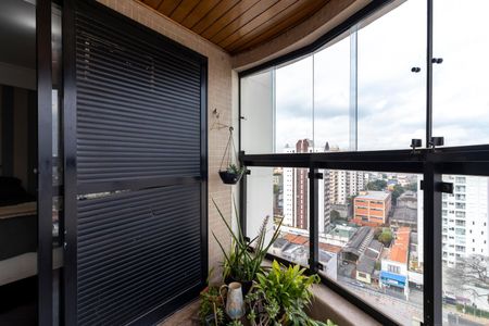Apartamento à venda com 128m², 3 quartos e 2 vagas Apartamento à venda com 128m², 3 quartos e 2 vagasVaranda da Suíte