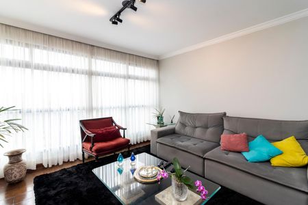 Apartamento à venda com 128m², 3 quartos e 2 vagas Apartamento à venda com 128m², 3 quartos e 2 vagasSala de Estar