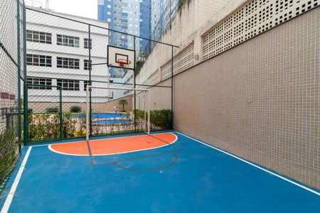 Apartamento à venda com 128m², 3 quartos e 2 vagas Apartamento à venda com 128m², 3 quartos e 2 vagasQuadra Esportiva