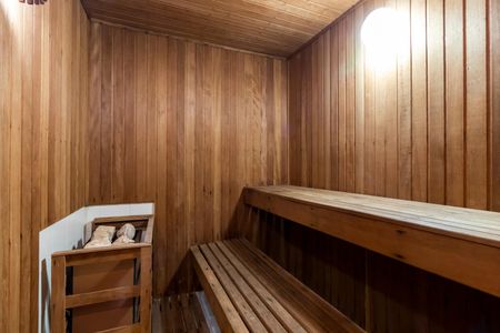 Apartamento à venda com 128m², 3 quartos e 2 vagas Apartamento à venda com 128m², 3 quartos e 2 vagasSauna