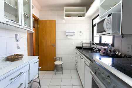 Apartamento para alugar com 87m², 3 quartos e 2 vagasCozinha
