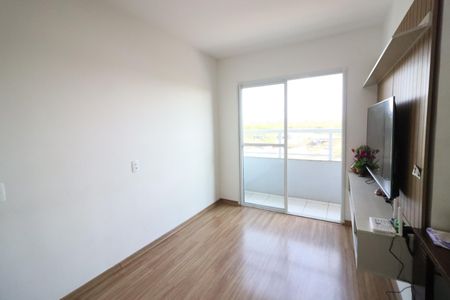 Sala de apartamento à venda com 2 quartos, 47m² em Piratininga, Osasco