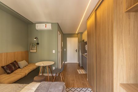 Studio para alugar com 28m², 1 quarto e sem vaga Studio para alugar com 28m², 1 quarto e sem vagaStudio