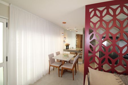 Apartamento à venda com 104m², 2 quartos e 1 vagaSala/Cozinha