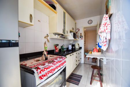 Apartamento à venda com 141m², 4 quartos e 2 vagas Apartamento à venda com 141m², 4 quartos e 2 vagasCozinha