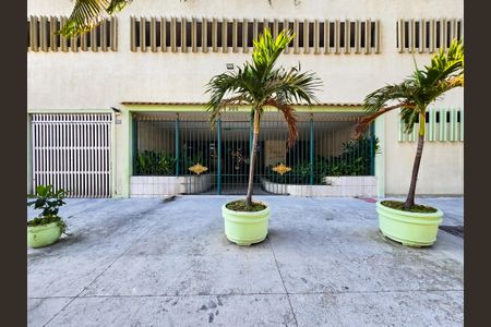 Apartamento à venda com 141m², 4 quartos e 2 vagas Apartamento à venda com 141m², 4 quartos e 2 vagasFachada