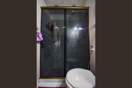 Apartamento à venda com 141m², 4 quartos e 2 vagas Apartamento à venda com 141m², 4 quartos e 2 vagasBanheiro Social 2