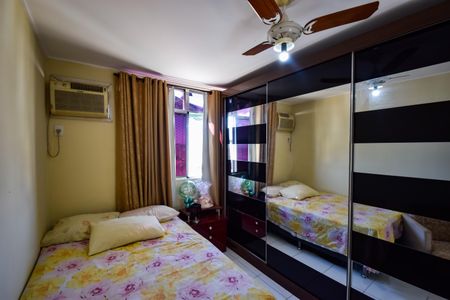 Apartamento à venda com 141m², 4 quartos e 2 vagas Apartamento à venda com 141m², 4 quartos e 2 vagasQuarto 4 - Suíte