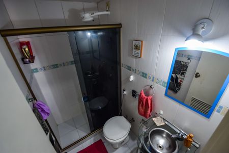 Apartamento à venda com 141m², 4 quartos e 2 vagas Apartamento à venda com 141m², 4 quartos e 2 vagasBanheiro Social 2