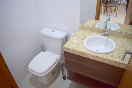 Apartamento para alugar com 77m², 2 quartos e 2 vagasLavabo