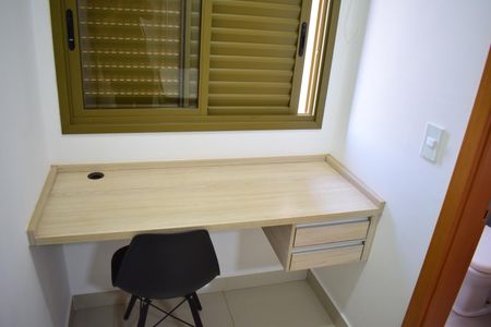 Apartamento para alugar com 77m², 2 quartos e 2 vagasSuíte 2