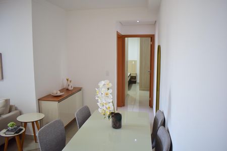 Apartamento para alugar com 77m², 2 quartos e 2 vagasSala