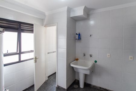 Apartamento à venda com 135m², 3 quartos e 3 vagasÁrea de Serviço