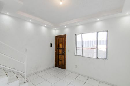 Sala de casa para alugar com 2 quartos, 85m² em Jardim Arize, São Paulo