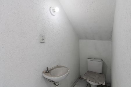 Casa para alugar com 85m², 2 quartos e 2 vagas Casa para alugar com 85m², 2 quartos e 2 vagasLavabo