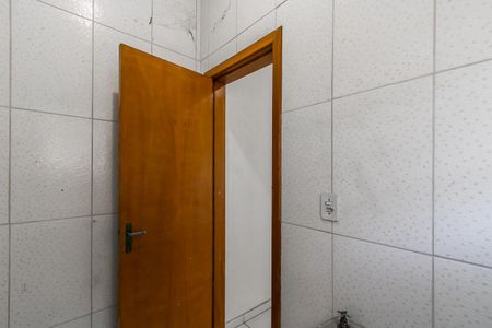 Casa para alugar com 85m², 2 quartos e 2 vagas Casa para alugar com 85m², 2 quartos e 2 vagasBanheiro da Suíte 2