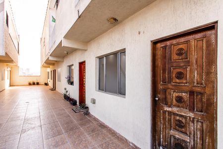 Casa para alugar com 85m², 2 quartos e 2 vagas Casa para alugar com 85m², 2 quartos e 2 vagasÁrea comum