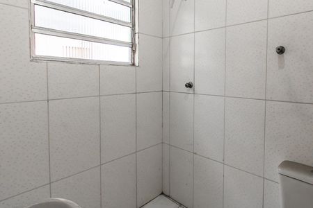 Casa para alugar com 85m², 2 quartos e 2 vagas Casa para alugar com 85m², 2 quartos e 2 vagasBanheiro da Suíte 2