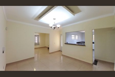 Casa à venda com 352m², 4 quartos e 4 vagasSala de Jantar