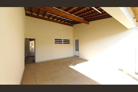 Casa à venda com 352m², 4 quartos e 4 vagasGaragem