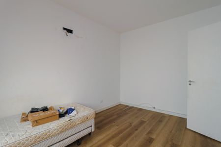 Casa de condomínio à venda com 300m², 4 quartos e 2 vagas Casa de condomínio à venda com 300m², 4 quartos e 2 vagasQuarto 2