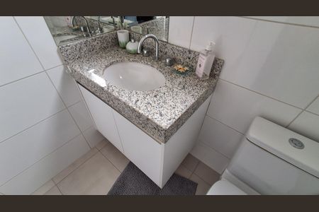 Apartamento à venda com 77m², 2 quartos e 2 vagas Apartamento à venda com 77m², 2 quartos e 2 vagasBanheiro Social