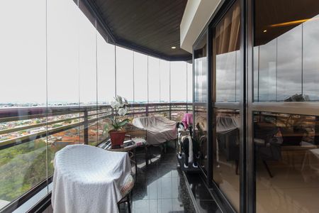 Varanda da Sala de apartamento à venda com 3 quartos, 139m² em Vila Jacuí, São Paulo