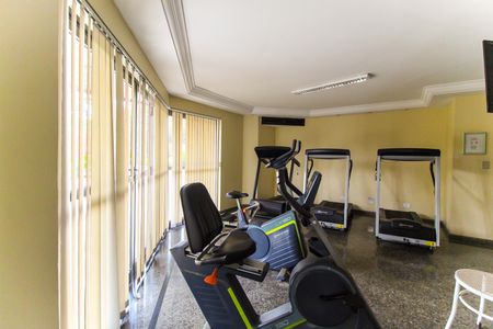 Apartamento à venda com 139m², 3 quartos e 3 vagas Apartamento à venda com 139m², 3 quartos e 3 vagasAcademia