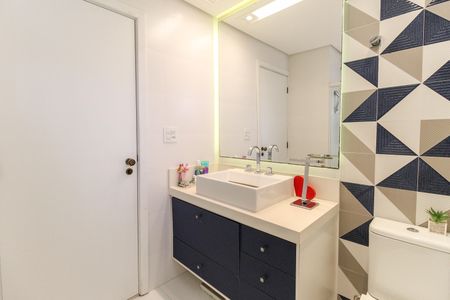Apartamento à venda com 139m², 3 quartos e 3 vagas Apartamento à venda com 139m², 3 quartos e 3 vagasBanheiro Social