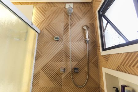 Apartamento à venda com 139m², 3 quartos e 3 vagas Apartamento à venda com 139m², 3 quartos e 3 vagasBanheiro da Suíte