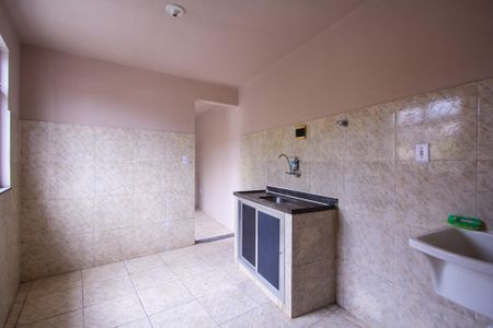 Casa para alugar com 70m², 2 quartos e sem vaga Casa para alugar com 70m², 2 quartos e sem vagaCozinha