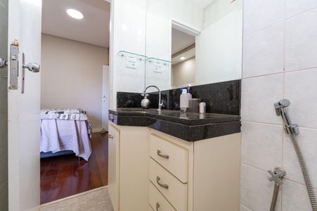 Apartamento para alugar com 100m², 3 quartos e 2 vagasBanheiro Social