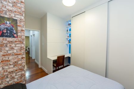 Apartamento para alugar com 100m², 3 quartos e 2 vagasQuarto