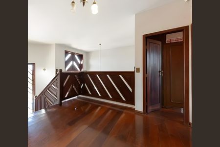 Corredor de casa para alugar com 3 quartos, 761m² em Jardim Atlântico, Belo Horizonte