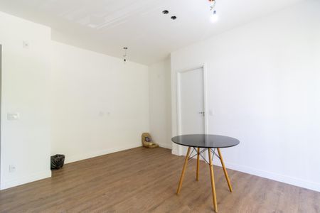 Apartamento à venda com 43m², 1 quarto e 1 vagaSala/Cozinha