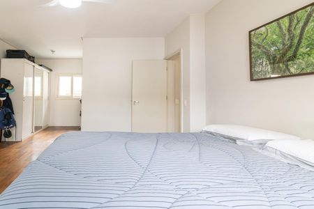 Casa à venda com 110m², 2 quartos e 1 vaga Casa à venda com 110m², 2 quartos e 1 vagaSuíte