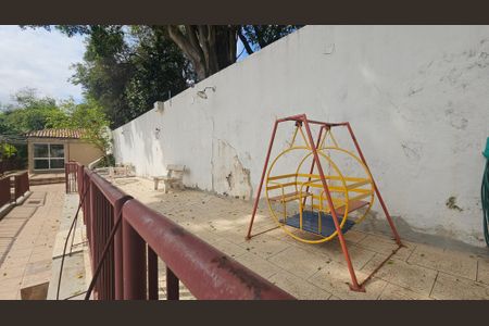 Studio à venda com 47m², 1 quarto e sem vaga Studio à venda com 47m², 1 quarto e sem vagaÁrea comum - Playground