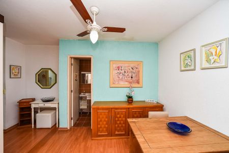 Studio à venda com 47m², 1 quarto e sem vaga Studio à venda com 47m², 1 quarto e sem vagaStudio